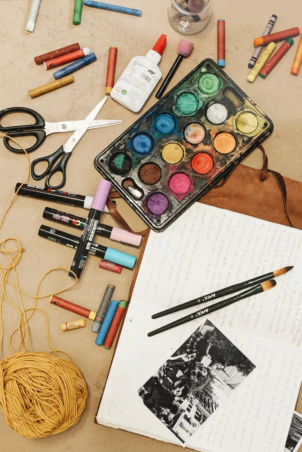 Children making art together at the PlayMakers studio